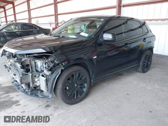 2023 Mitsubishi Outlander ES z VIN JA4ARUAU9PU013541, wystawiony jako IAAI lot #42392348 z przebiegiem 27 760 mil mil oraz . Historia ofert i sprzedaży dostępna na DreamBid. Obrazek 2.