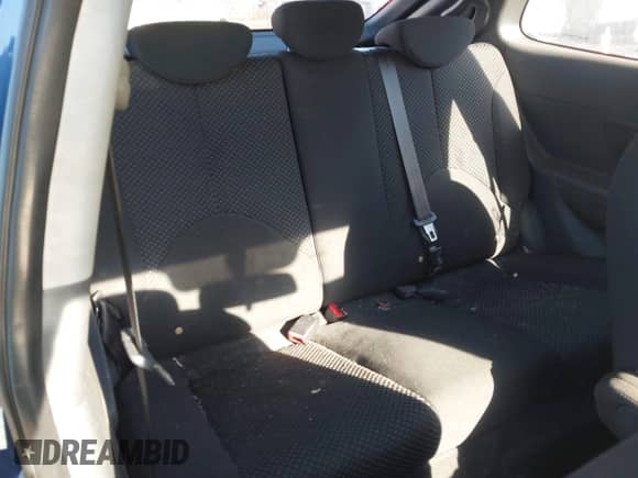 2011 Hyundai Accent GS с VIN KMHCM3AC4BU195927, выставлен на аукционе IAAI как лот 43377618 с пробегом 55 933 миль миль и . История ставок и продаж доступна на DreamBid. Изображение 8.