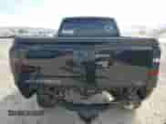 2015 Chevrolet Silverado 2500HD LTZ z VIN 1GC1KWE86FF110363, wystawiony jako Copart lot #71321545 z przebiegiem Nie podano mil oraz Szkoda całkowita • Salvage title. Historia ofert i sprzedaży dostępna na DreamBid. Obrazek 6.