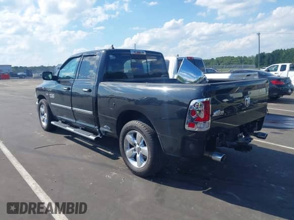2016 Ram 1500 SLT with VIN 1C6RR6GT6GS183040, listed as a IAAI auction lot 43075170 with 104,718 mi miles and . Bid and sale history available at DreamBid. Image 3.