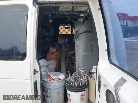 2004 Ford Econoline Cargo с VIN 1FTNE24L04HB05474, выставлен на аукционе IAAI как лот 41320247 с пробегом 153 216 миль миль и . История ставок и продаж доступна на DreamBid. Изображение 8.