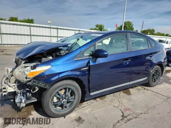 2012 Toyota Prius Three with VIN JTDKN3DU4C1503070, listed as a Copart auction lot 70491285 with 172,675 mi miles and Salvage title. Bid and sale history available at DreamBid. Image 1.