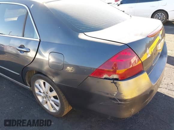 2006 Honda Accord LX with VIN 1HGCM56416A131192, listed as a IAAI auction lot 43493514 with 256,479 mi miles and . Bid and sale history available at DreamBid. Image 13.