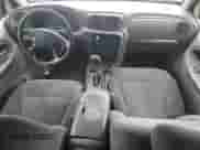 2004 Chevrolet TrailBlazer LT z VIN 1GNDS13S442211587, wystawiony jako Copart lot #67394375 z przebiegiem 204 410 mil mil oraz Szkoda całkowita • Salvage title. Historia ofert i sprzedaży dostępna na DreamBid. Obrazek 8.