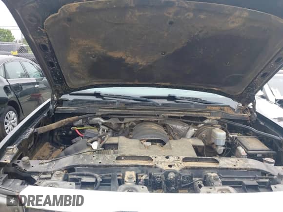 2014 GMC Sierra 1500 Denali с VIN 3GTU2WEJ0EG319322, выставлен на аукционе IAAI как лот 41947884 с пробегом 216 063 миль миль и . История ставок и продаж доступна на DreamBid. Изображение 10.