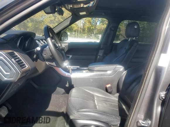 2017 Land Rover Range Rover Sport HSE z VIN SALWR2FK7HA175929, wystawiony jako Copart lot #89908045 z przebiegiem 151 761 mil mil oraz Czysty tytuł • Clean title. Historia ofert i sprzedaży dostępna na DreamBid. Obrazek 7.