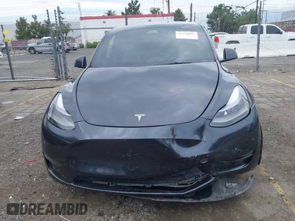 2024 Tesla Model Y с VIN 7SAYGDED1RF093114, выставлен на аукционе IAAI как лот 43254037 с пробегом 25 740 миль миль и . История ставок и продаж доступна на DreamBid. Изображение 12.