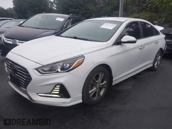 2018 Hyundai Sonata SEL with VIN 5NPE34AF1JH646840, listed as a IAAI auction lot 43397368 with 123,079 mi miles and . Bid and sale history available at DreamBid. Image 2.