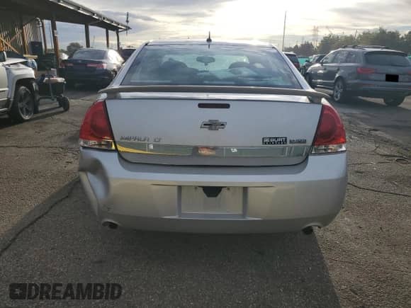 2009 Chevrolet Impala LT with VIN 2G1WC57M591321999, listed as a Copart auction lot 80885125 with 240,570 mi miles and Salvage title. Bid and sale history available at DreamBid. Image 6.