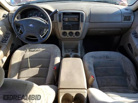 2005 Ford Explorer XLT with VIN 1FMZU63E75UB90381, listed as a Copart auction lot 81428615 with 276,967 mi miles and Salvage title. Bid and sale history available at DreamBid. Image 8.