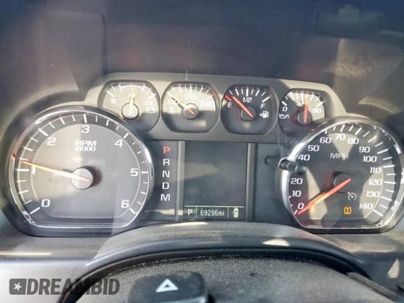 2014 Chevrolet Silverado 1500 Work Truck with VIN 1GCNCPEC1EZ355660, listed as a Copart auction lot 67547295 with 69,296 mi miles and Clean title. Bid and sale history available at DreamBid. Image 9.