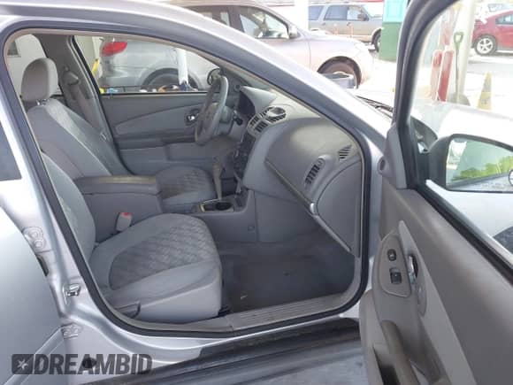 2004 Chevrolet Malibu Maxx LS с VIN 1G1ZT62844F148409, выставлен на аукционе IAAI как лот 42901771 с пробегом 77 193 миль миль и . История ставок и продаж доступна на DreamBid. Изображение 5.