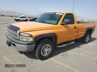 2001 Dodge 2500 with VIN 3B7KC26Z51M257638, listed as a Copart auction lot 71501614 with 156,043 mi miles and Clean title. Bid and sale history available at DreamBid. Image 1.