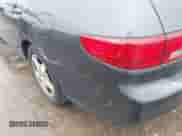 2005 Honda Accord с VIN JHMCN36595C002787, выставлен на аукционе IAAI как лот 41324437 с пробегом 236 515 миль миль и . История ставок и продаж доступна на DreamBid. Изображение 13.