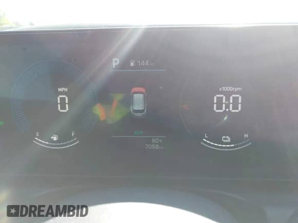 2025 Hyundai Tucson Blue with VIN KM8JBDD15SU295631, listed as a IAAI auction lot 43092141 with 7,058 mi miles and . Bid and sale history available at DreamBid. Image 7.