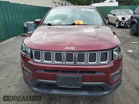 2021 Jeep Compass Latitude with VIN 3C4NJDBB7MT537515, listed as a Copart auction lot 70023295 with 41,801 mi miles and Salvage title. Bid and sale history available at DreamBid. Image 5.