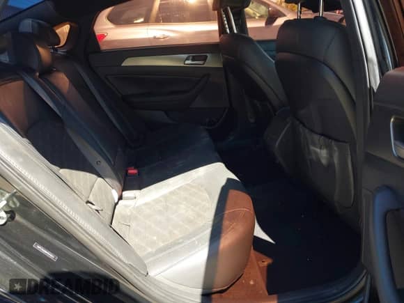 2017 Hyundai Sonata Limited with VIN 5NPE34AB8HH544913, listed as a IAAI auction lot 43281208 with 123,098 mi miles and . Bid and sale history available at DreamBid. Image 8.