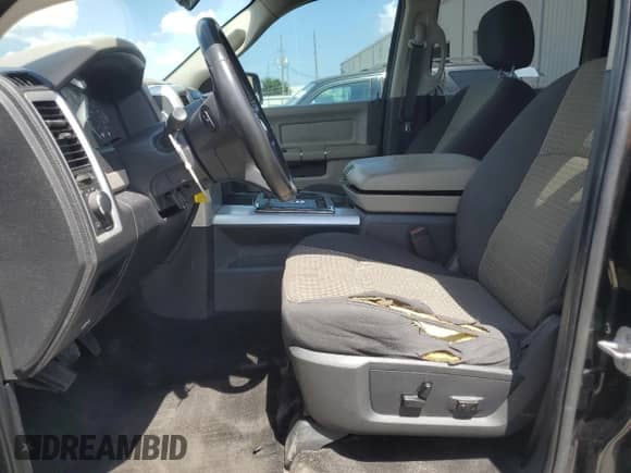 2011 Ram 1500 ST с VIN 1D7RB1CP1BS508099, выставлен на аукционе Copart как лот 67242545 с пробегом 198 639 миль миль и На запчасти • Non repairable. История ставок и продаж доступна на DreamBid. Изображение 7.