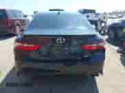 2021 Toyota Camry SE z VIN 4T1G11AK7MU477665, wystawiony jako IAAI lot #43278592 z przebiegiem 113 679 mil mil oraz . Historia ofert i sprzedaży dostępna na DreamBid. Obrazek 15.