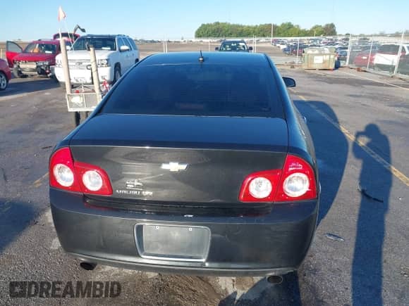 2011 Chevrolet Malibu LTZ with VIN 1G1ZE5E79BF246288, listed as a IAAI auction lot 43387015 with 165,852 mi miles and . Bid and sale history available at DreamBid. Image 16.