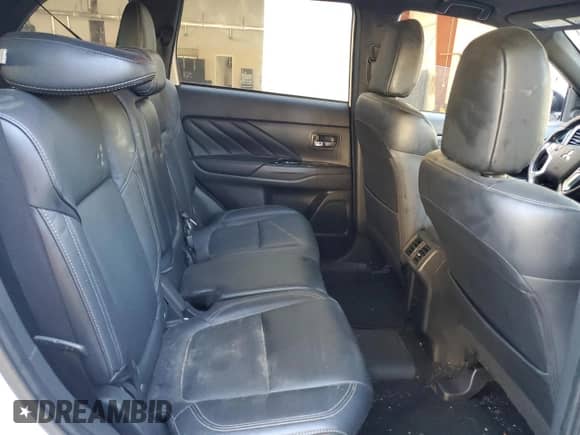 2022 Mitsubishi Outlander SEL with VIN JA4J2VA71NZ064410, listed as a Copart auction lot 80606165 with 67,067 mi miles and Salvage title. Bid and sale history available at DreamBid. Image 11.