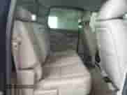 2011 Chevrolet Silverado 2500HD LTZ z VIN 1GC1KYC89BF140398, wystawiony jako Copart lot #62072845 z przebiegiem 205 918 mil mil oraz Szkoda całkowita • Salvage title. Historia ofert i sprzedaży dostępna na DreamBid. Obrazek 10.