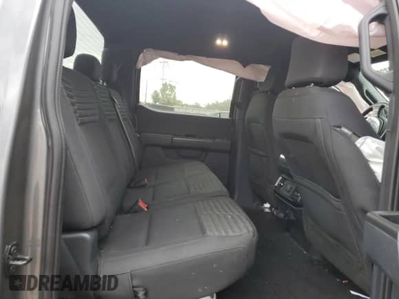 2022 Ford F-150 XL с VIN 1FTFW1E53NKE87709, выставлен на аукционе Copart как лот 81113205 с пробегом 60 293 миль миль и Списание • Salvage title. История ставок и продаж доступна на DreamBid. Изображение 10.