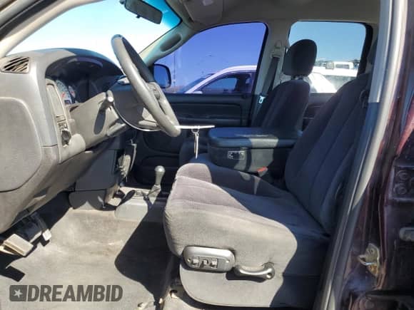2005 Dodge 1500 SLT with VIN 1D7HU18D55S240408, listed as a Copart auction lot 86842025 with 196,211 mi miles and Salvage title. Bid and sale history available at DreamBid. Image 7.