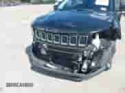 2020 Jeep Compass Latitude with VIN 3C4NJCBB4LT253364, listed as a IAAI auction lot 41565377 with 60,551 mi miles and . Bid and sale history available at DreamBid. Image 6.