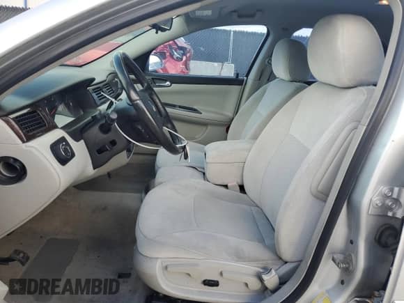 2012 Chevrolet Impala LT Retail с VIN 2G1WB5E36C1113344, выставлен на аукционе Copart как лот 84772285 с пробегом 120 283 миль миль и Чистый • Clean title. История ставок и продаж доступна на DreamBid. Изображение 7.