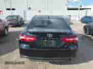 2019 Toyota Camry SE z VIN 4T1B11HK4KU167017, wystawiony jako IAAI lot #43389705 z przebiegiem 106 141 mil mil oraz . Historia ofert i sprzedaży dostępna na DreamBid. Obrazek 16.