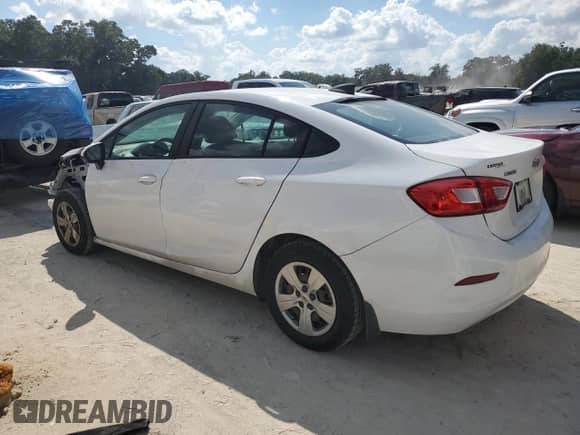 2018 Chevrolet Cruze LS с VIN 1G1BC5SM3J7136167, выставлен на аукционе Copart как лот 81872085 с пробегом 130 419 миль миль и Списание • Salvage title. История ставок и продаж доступна на DreamBid. Изображение 2.