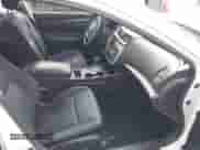 2016 Nissan Altima SV z VIN 1N4AL3AP1GC249009, wystawiony jako IAAI lot #42598727 z przebiegiem 131 488 mil mil oraz . Historia ofert i sprzedaży dostępna na DreamBid. Obrazek 5.