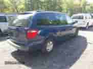 2003 Dodge Caravan SE with VIN 2D4GP24323R219078, listed as a IAAI auction lot 43114556 with 136,844 mi miles and . Bid and sale history available at DreamBid. Image 4.