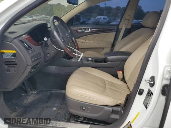 2013 Hyundai Equus Signature с VIN KMHGH4JH6DU062581, выставлен на аукционе Copart как лот 58935354 с пробегом 91 271 миль миль и Списание • Salvage title. История ставок и продаж доступна на DreamBid. Изображение 7.