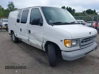 2000 Ford Econoline Cargo с VIN 1FTRE14W0YHA04933, выставлен на аукционе IAAI как лот 42993044 с пробегом 99 118 миль миль и . История ставок и продаж доступна на DreamBid. Изображение 1.
