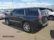 2015 Cadillac Escalade Premium с VIN 1GYS4CKJ0FR235033, выставлен на аукционе Copart как лот 70702655 с пробегом 135 891 миль миль и Чистый • Clean title. История ставок и продаж доступна на DreamBid. Изображение 2.