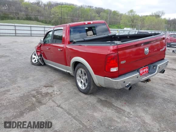 2009 Dodge 1500 Sport with VIN 1D3HV13T99S792447, listed as a IAAI auction lot 43354113 with 288,377 mi miles and . Bid and sale history available at DreamBid. Image 3.
