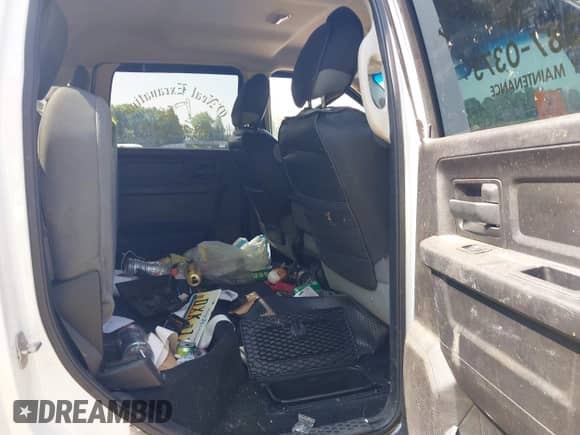 2016 Ram 1500 Tradesman z VIN 1C6RR7KM2GS146850, wystawiony jako IAAI lot #42789447 z przebiegiem Nie podano mil oraz . Historia ofert i sprzedaży dostępna na DreamBid. Obrazek 8.