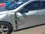 2017 Chevrolet Malibu LS с VIN 1G1ZB5ST2HF251383, выставлен на аукционе IAAI как лот 43287894 с пробегом 128 756 миль миль и . История ставок и продаж доступна на DreamBid. Изображение 6.