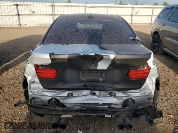 2015 BMW 3 Series 328i with VIN WBA3A5C53FF609570, listed as a Copart auction lot 81966645 with 96,116 mi miles and Salvage title. Bid and sale history available at DreamBid. Image 6.