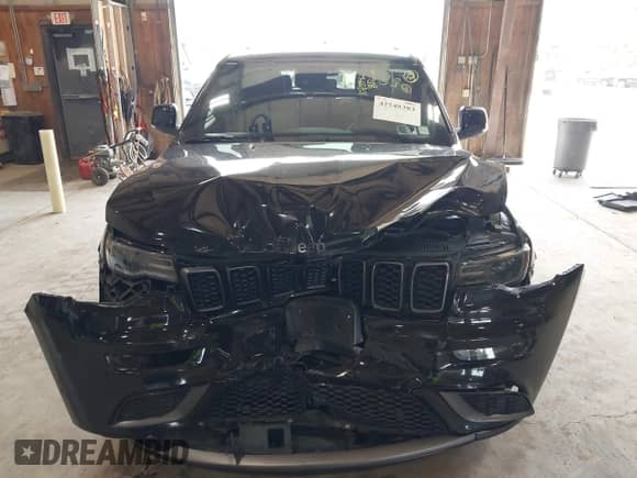 2020 Jeep Grand Cherokee High Altitude z VIN 1C4RJFCG3LC180030, wystawiony jako IAAI lot #42548383 z przebiegiem 107 594 mil mil oraz . Historia ofert i sprzedaży dostępna na DreamBid. Obrazek 12.