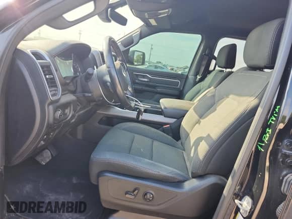 2020 Ram 1500 Lone Star z VIN 1C6RREFT3LN317328, wystawiony jako Copart lot #80871135 z przebiegiem 112 530 mil mil oraz Szkoda całkowita • Salvage title. Historia ofert i sprzedaży dostępna na DreamBid. Obrazek 7.