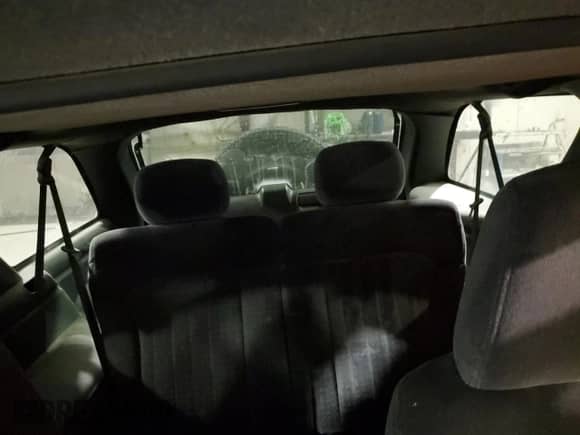 2001 Chevrolet Blazer LS z VIN 1GNCT18W01K143093, wystawiony jako Copart lot #82650514 z przebiegiem Nie podano mil oraz Szkoda całkowita • Salvage title. Historia ofert i sprzedaży dostępna na DreamBid. Obrazek 10.