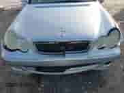 2005 Mercedes-Benz C 320 z VIN WDBRF64JX5F565631, wystawiony jako IAAI lot #41416724 z przebiegiem 154 981 mil mil oraz . Historia ofert i sprzedaży dostępna na DreamBid. Obrazek 6.