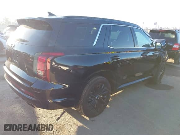 2024 Hyundai Palisade Calligraphy z VIN KM8R7DGE3RU806606, wystawiony jako IAAI lot #41851025 z przebiegiem 6 500 mil mil oraz . Historia ofert i sprzedaży dostępna na DreamBid. Obrazek 4.