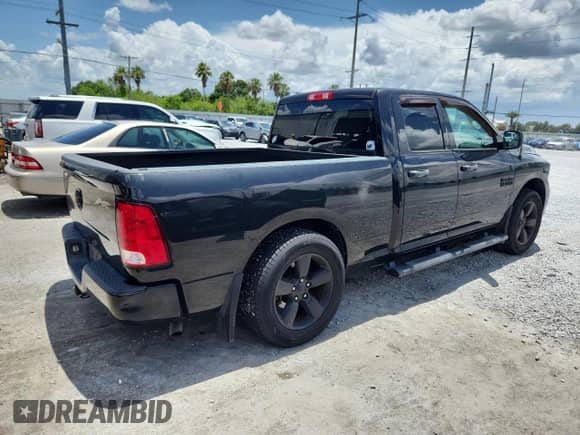 2017 Ram 1500 Express с VIN 1C6RR6FG7HS860456, выставлен на аукционе Copart как лот 63150425 с пробегом 113 412 миль миль и Списание • Salvage title. История ставок и продаж доступна на DreamBid. Изображение 3.