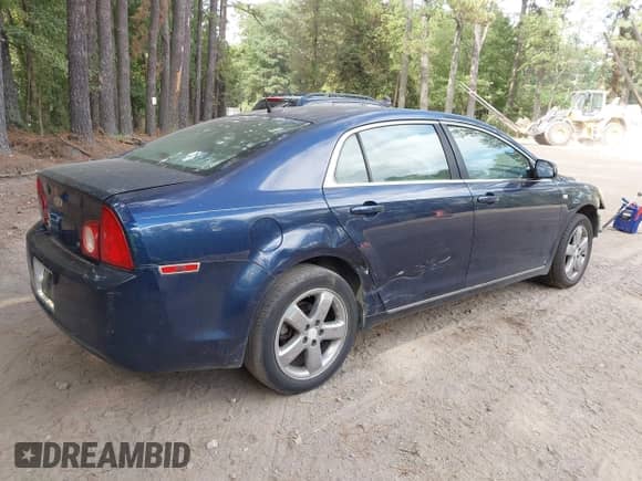 2008 Chevrolet Malibu 1LT с VIN 1G1ZH57B384215390, выставлен на аукционе IAAI как лот 43157016 с пробегом 109 185 миль миль и . История ставок и продаж доступна на DreamBid. Изображение 4.