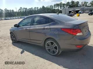 2014 Hyundai Accent GLS z VIN KMHCT4AE8EU704156, wystawiony jako Copart lot #81121835 z przebiegiem 149 131 mil mil oraz Szkoda całkowita • Salvage title. Historia ofert i sprzedaży dostępna na DreamBid. Obrazek 2.