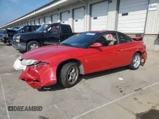 2002 Saturn SC с VIN 1G8ZR12722Z250958, выставлен на аукционе Copart как лот 68510985 с пробегом Не указан миль и Списание • Salvage title. История ставок и продаж доступна на DreamBid. Изображение 1.
